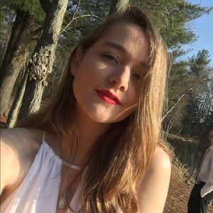 Meet your Posher, Meredith